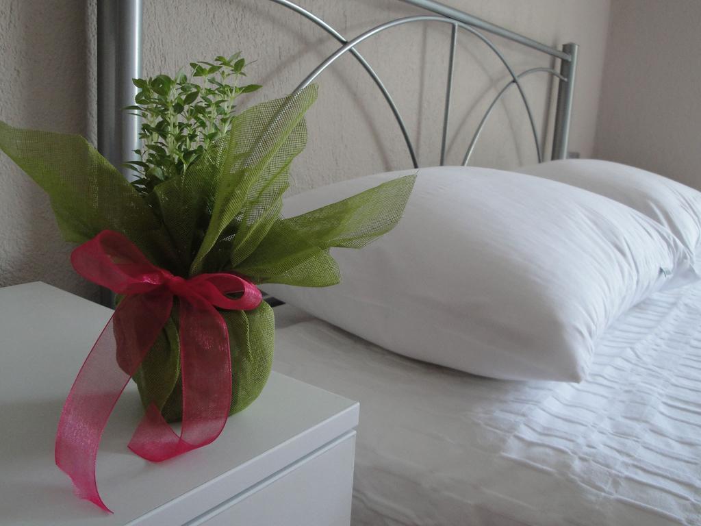 Amaryllis Studios Аспровалта Номер фото